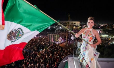 VIBRA MEXICALI CON HISTÓRICO GRITO DE INDEPENDENCIA Y CONCIERTO DE EDÉN MUÑOZ ANTE MÁS DE 80 MIL PERSONAS