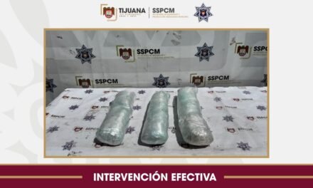 Asegura SSPCM 3.5 kilogramos de presunta droga cristal oculta en un vehículo