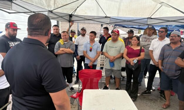 ACUERDA SECRETARÍA GENERAL DE GOBIERNO Y TRANSPORTISTAS MESA DE TRABAJO ANTE VISAS CANCELADAS EN GARITA MEXICALI-CALEXICO
