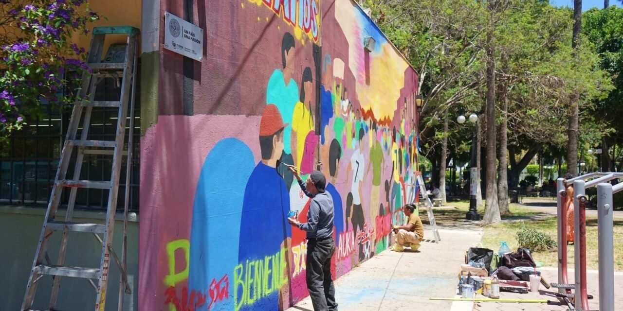 Consolida Gobierno de Ismael Burgueño recuperación de espacios públicos mediante murales comunitarios