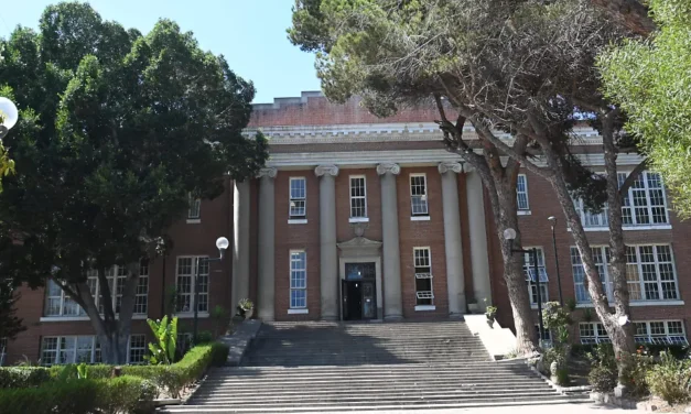 Historias y leyendas de la Casa de la Cultura de Tijuana regresan con recorridos nocturnos