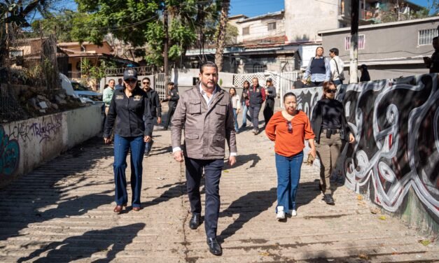 Da seguimiento Ismael Burgueño Ruiz a la limpieza de los desarenadores Johnsito y Pasteje 1